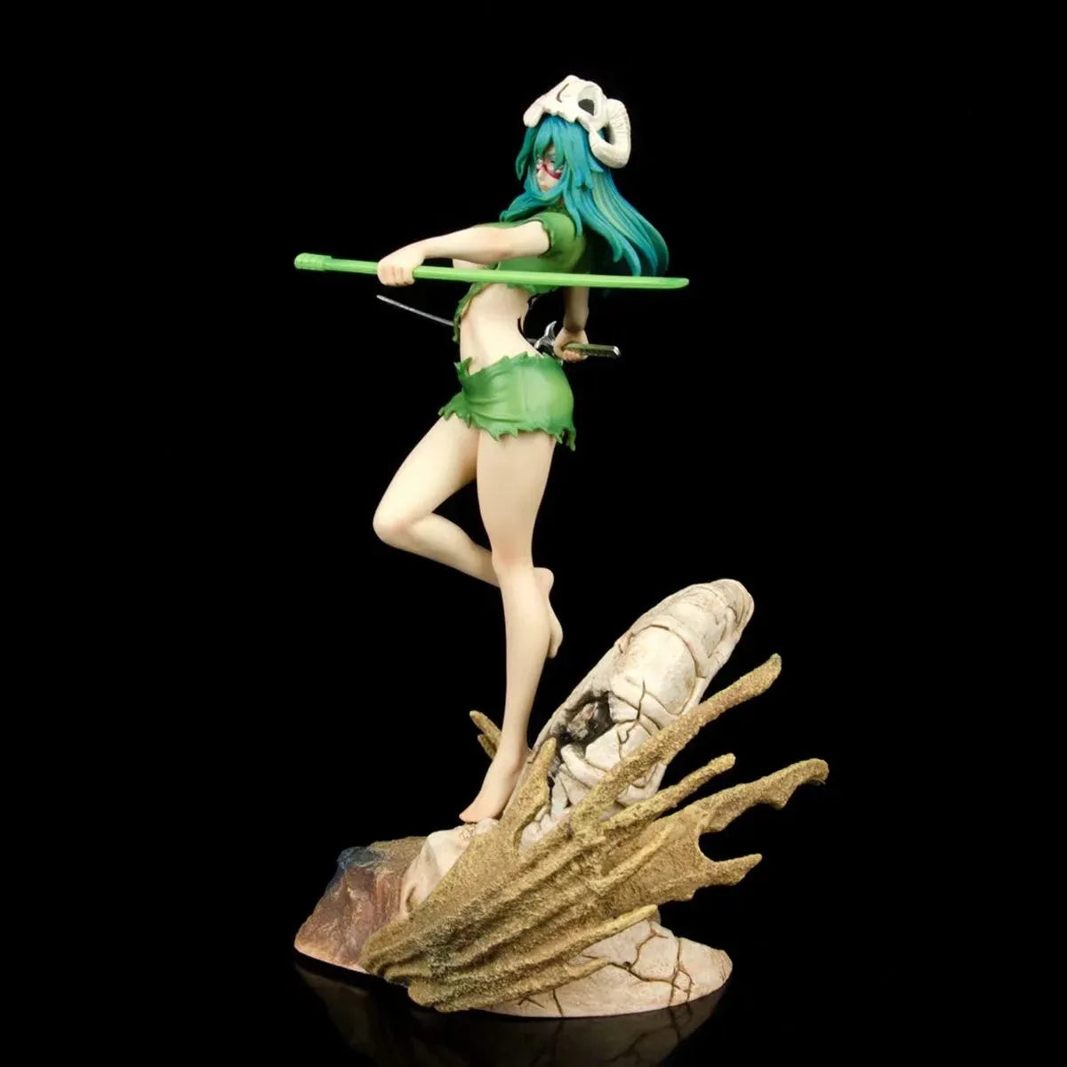 28cm Japanese Anime Girls Bleach Gk Nelliel Tu Odelschw Anime Figure PVC Model Figure Collectible Foi Kids Gifts