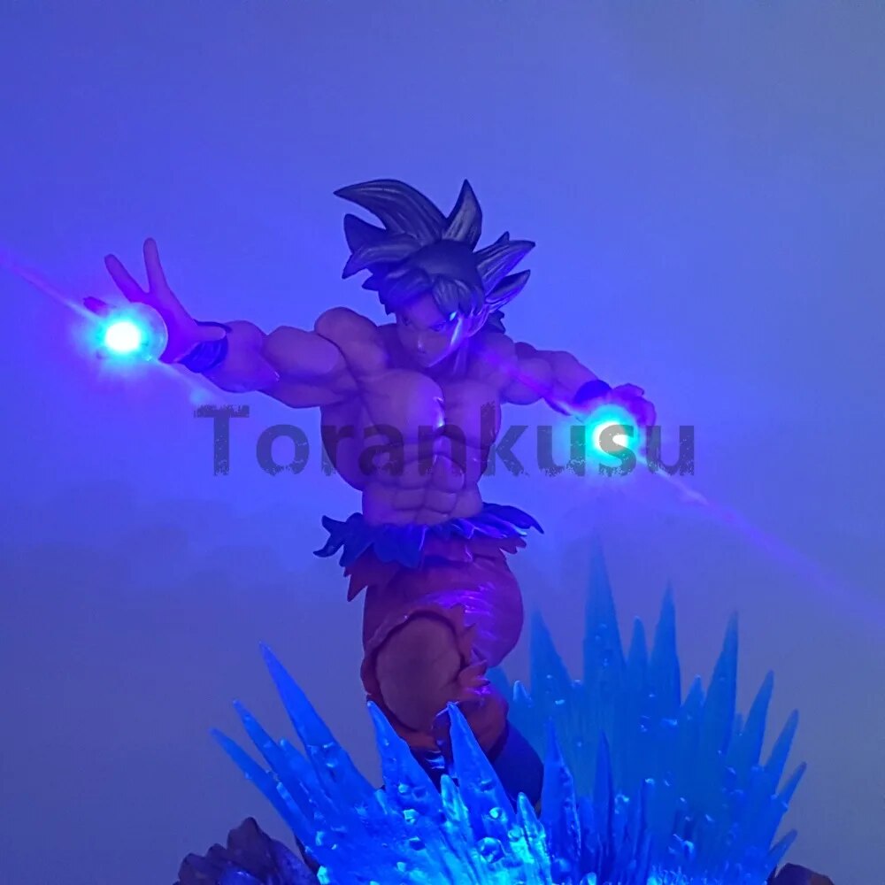 Bandai Dragon Ball Z figura de Anime Son Goku Super Saiyan Ultra Instinct DIY Broly Bardana Frieza Trunks Led acción Figma muñeca de juguete