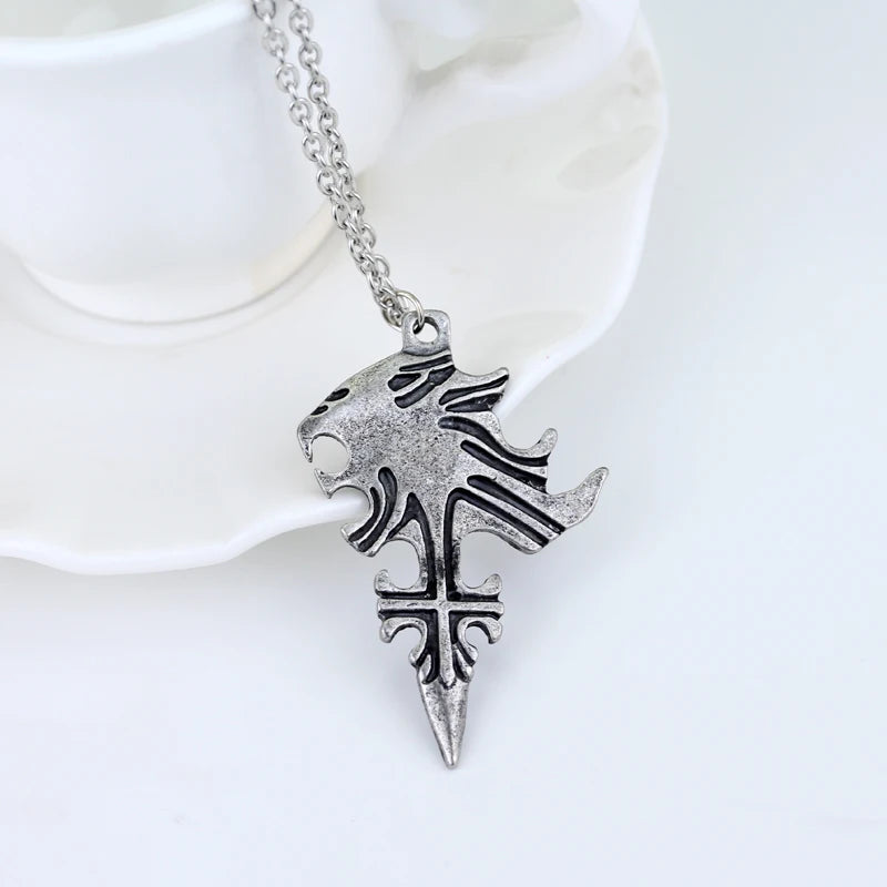 dongsheng Hot Vintage Game Jewelry FF8 Final Fantasy VIII Squall Griever Pendant Necklace Squall Lion Heart Cosplay Necklace