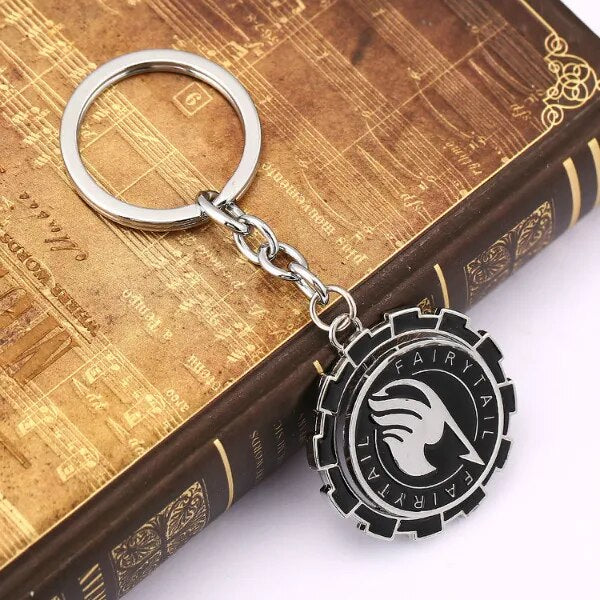 Anime Fairy Tail Keychains can Rotate Keys Chain Cosplay Pendant Key Rings for Key Car Collection Gift