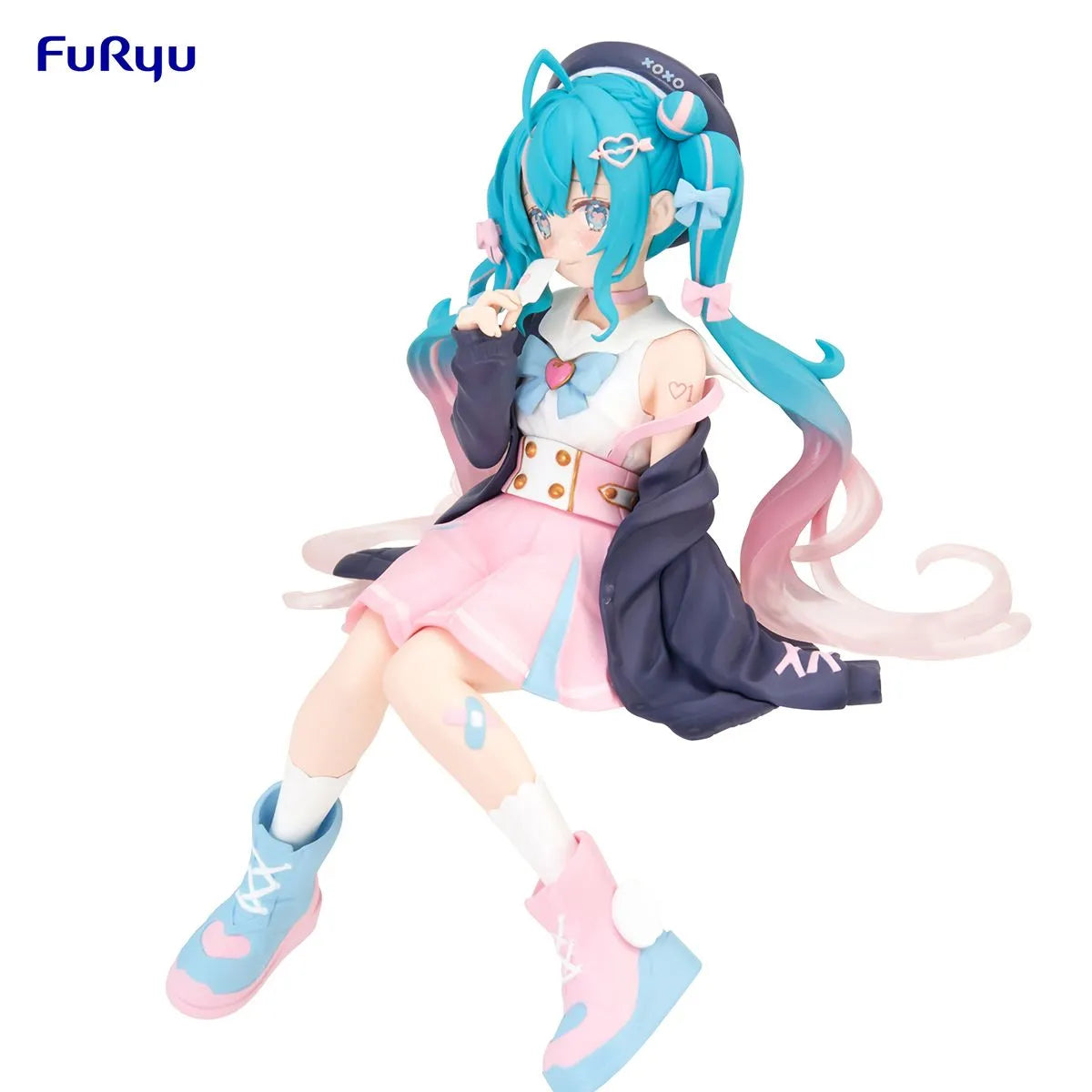 Judai Original Furyu VOCALOID Hatsune Miku Sailor Suit in Love Noodle Stopper PVC Action Figure Model Doll Toys