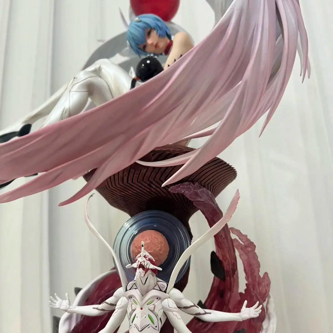 New Neon Genesis Evangelion Goddess Resonance Double-headed Angel Ayanami Rei Animation Card Tong Figure Creative Model Ornament