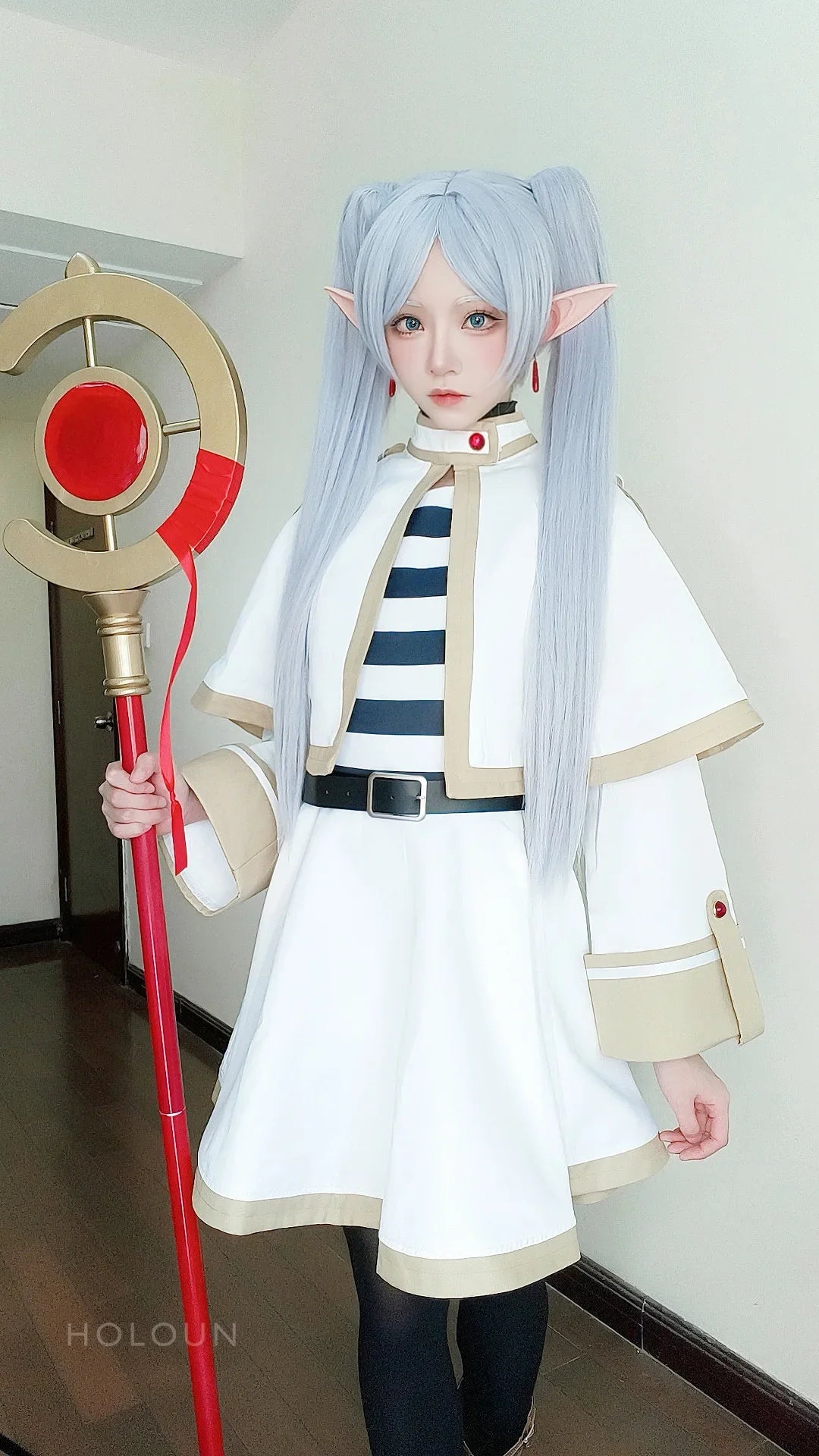 Frieren Beyond Journey's End Anime Frieren Cosplay Costume Shawl Cloak Dress Wig Grey Ponytail Rose Net Christmas