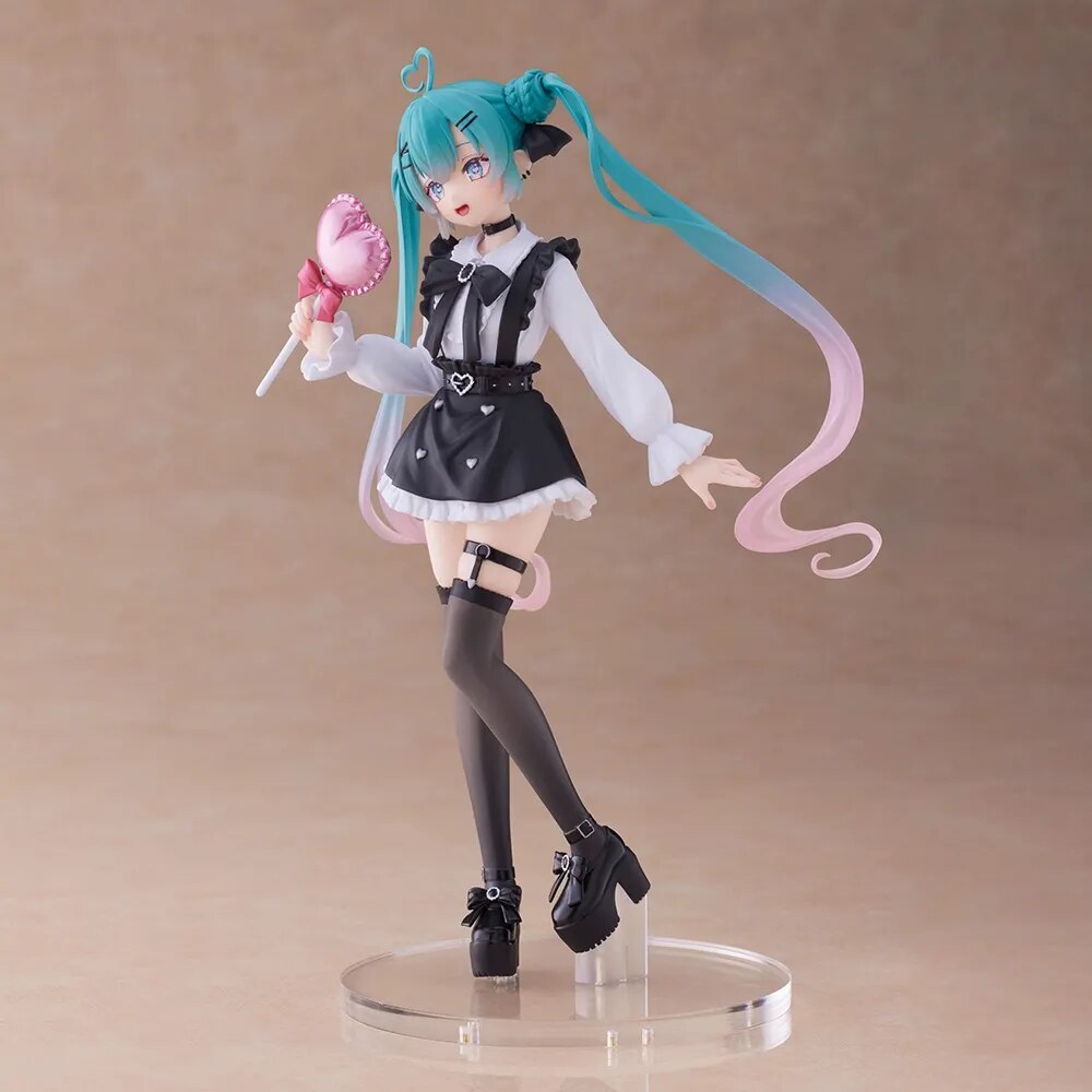 IN Stock Taito Vocaloid Hatsune Miku Fashion Figure Subculture Original Kawaii Doll Anime Figure Pvc Model Collectible Toys Gift