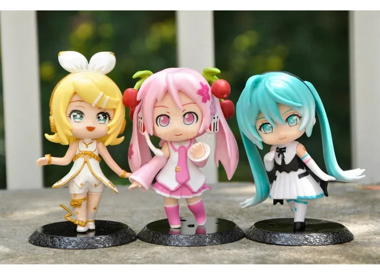 10cm Anime Hatsune Miku Kagamine Rin Len Luka Kawaii Figure Collect Model Toys Doll Key Chain Pendant Gifts