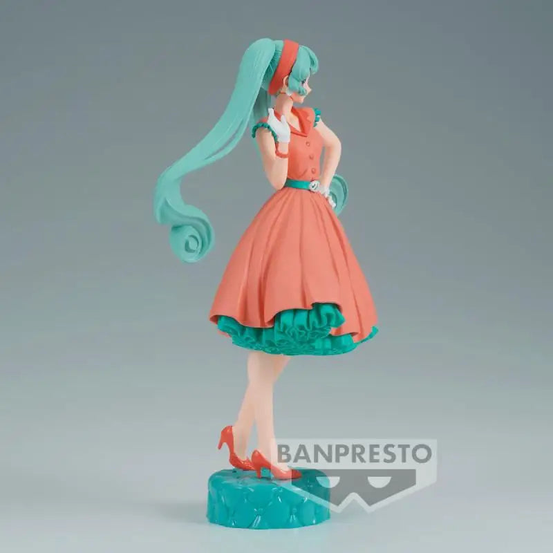 Original BANDAI Banpresto Hatsune Miku Vocaloid Travel Round The World 18Cm Anime Figure Action Model Toys for Boys Gift