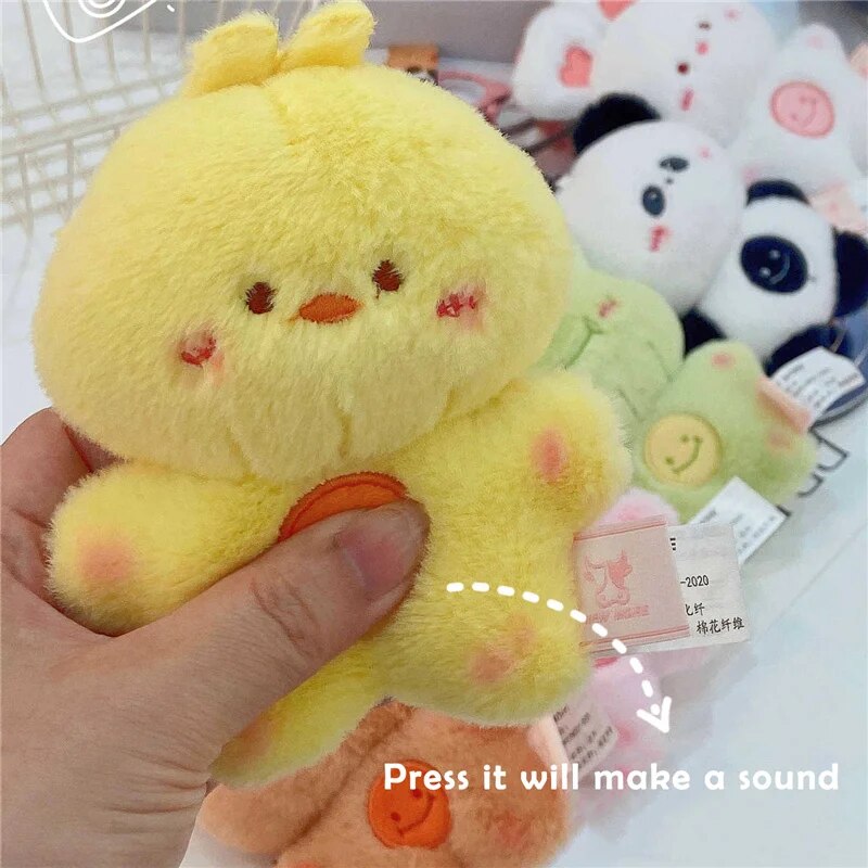 Juguete de peluche animales Kawaii llavero de Anime muñecos suaves Plushie para niños regalo juguete que suena Panda conejo cerdo lindos accesorios