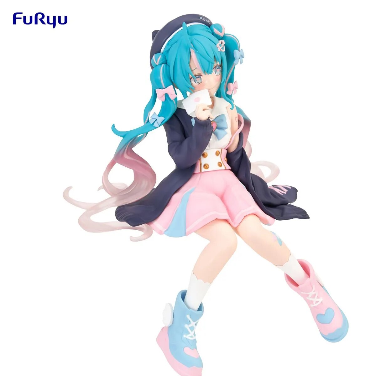 Judai Original Furyu VOCALOID Hatsune Miku Sailor Suit in Love Noodle Stopper PVC Action Figure Model Doll Toys