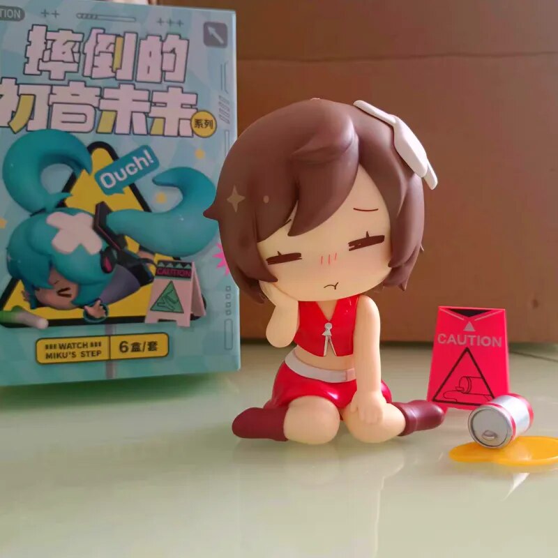 Falling Hatsune Miku Mysterious Box Vocaloid Anime Model Girls Fufu Figure Doll Ornaments Action Figurines Miku Blind Box Gifts